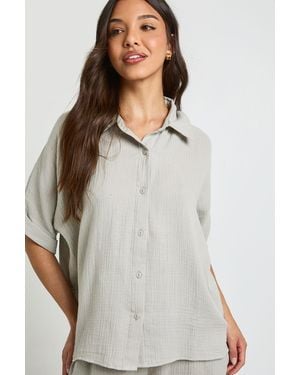 Boohoo Short Sleeve Boxy Beach Shirt - White