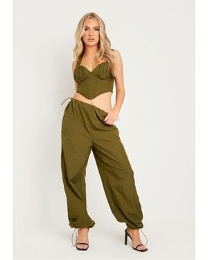 Missy Empire Missy Empire Cargo Trousers With Toggle - Green