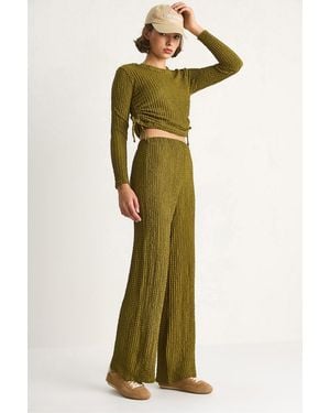 Bianco Lucci Fitted Two-Piece Coord Set With Flared Trousers - Green