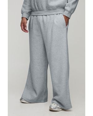 BoohooMAN Plus Basic Extreme Wide Leg Joggers - Grey