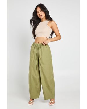 Boohoo Petite Poplin Drawcord Barrel Leg Trouser - Green