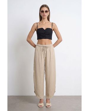 Dilvin Tencel Wide-Leg Crepe Trousers With Slit - Natural