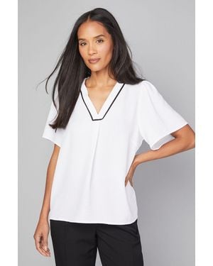 Wallis Contrast Short Sleeve Overhead Shirt - White