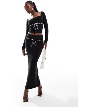 Kaiia Exclusive Contrast Bow Detail Maxi Skirt Co-Ord - Black