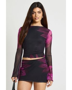 Boohoo Floral Printed Mesh Flare Sleeve Scoop Back Top - Black