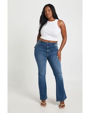 Boohoo Plus High Waist Booty Lifting Flared Jean - Blue