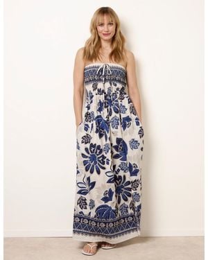 Blue Vanilla Flower Print Bandeau Maxi Dress - Blue