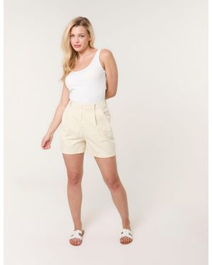 Blue Vanilla Shorts With Pleated Design - Natural