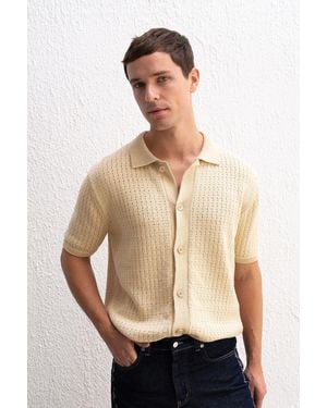 Giesto Textured Button-Up Jacquard Shirt - Natural