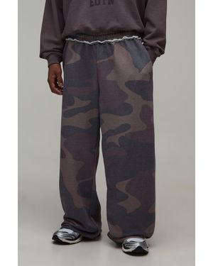 BoohooMAN Wide Leg Camo Washed Loopback Jogger - Black