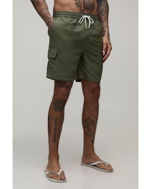 BoohooMAN Constrast Stitch Cargo Pocket Mid Length Swim Short - Green