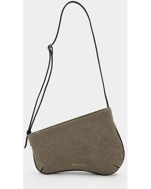 MANU Atelier Hobo Mini Curve Tas - Wit