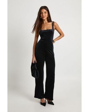 Boohoo Velvet Square Neck Wide Leg Jumpsuit - Black