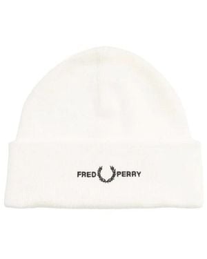 Fred Perry Embroidered Snow Beanie - White