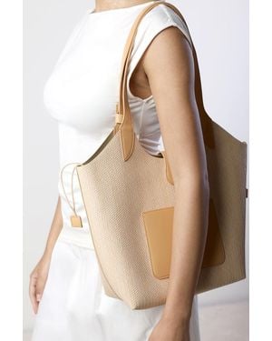 Where's That From Wheres Akira Raffia Shoulder Bag With Contrast Front Pocket - Natural