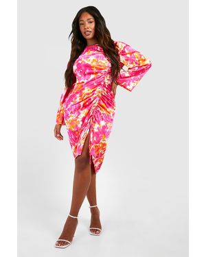 Boohoo Plus Woven Floral Ruched Midi Dress - Red