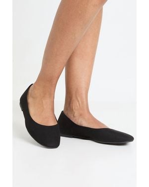 Boohoo Round Toe Ballet Flats - Black