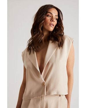 Urban Bliss Crop Sleeveless Blazer - Natural