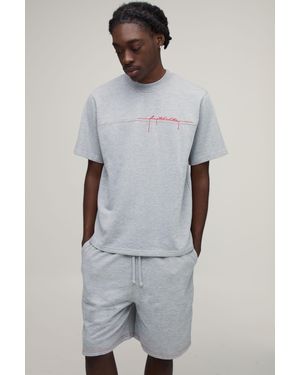 BoohooMAN Regular Loopback Contrast Stitch Embroidered T-Shirt And Fit Short Set - Grey