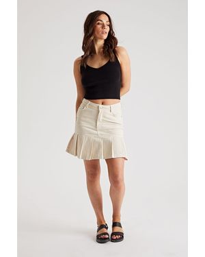 Urban Bliss Twill Pleat Skirt - White