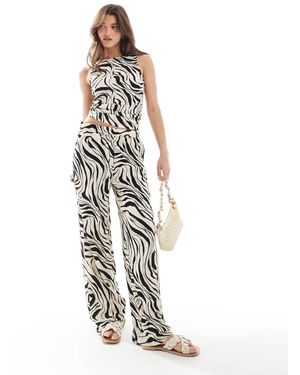Vero Moda Wide Leg Jersey Trouser Co-Ord - White