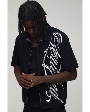 BoohooMAN Boxy Gothic Script Jacquard Knitted Shirt - Black