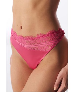 Penti Satin Thong - Red