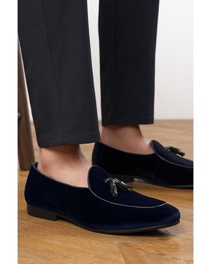 Where's That From Finley Velvet Tassel Loafer Classic Formal Dress Shoes - Black