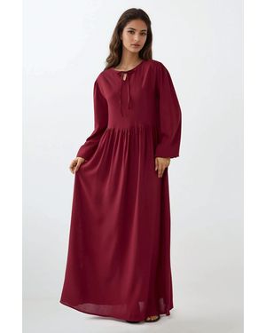 Hiccup Maxi Dress With A-Form Fit And Crew Neck - Red