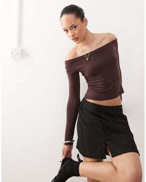Motel Renie Bardot Long Sleeve Top - Brown