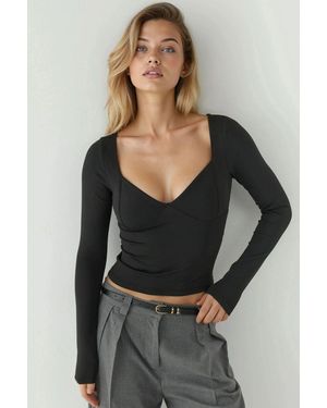 Hiccup Deep V Long Sleeve Top - Black