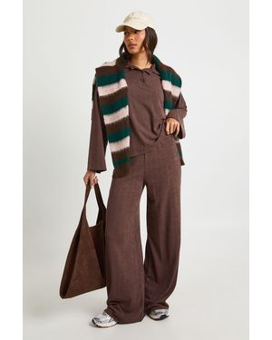 Boohoo Crinkle Rib Henley Button Shirt & Trouser Co Ord - Brown