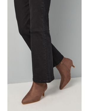 Wallis Wide Fit Alma Faux Suede Kitten Heel Pointed Ankle Boots - Black