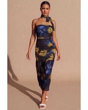 Femme Luxe Floral Print Bandeau Ruched With Neck Scarf Maxi Dress- Fillna - Blue