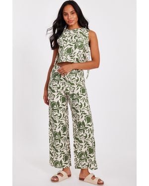 Quiz Khaki Tropical Print Trousers - White