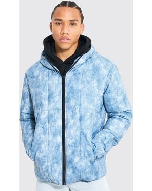BoohooMAN Tall Tie Dye Square Panel Hooded Puffer - Blue