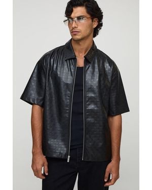 BoohooMAN Oversized Short Sleeve Pu Collared Overshirt - Black