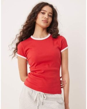 Abercrombie & Fitch Slim Fit Ribbed T-Shirt - Red