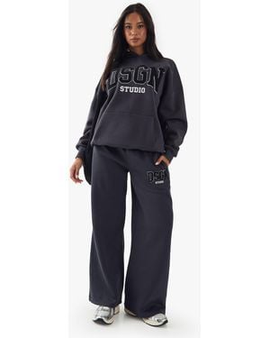 DSGN Studio Towelling Applique Straight Leg Jogger - Blue