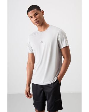 TOMMY LIFE Logo Patch Short-Sleeve T-Shirt - White