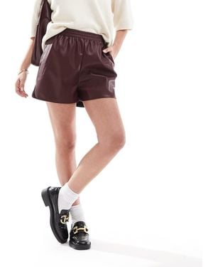 Miss Selfridge Faux Leather Elasticated Waist Shorts - Purple