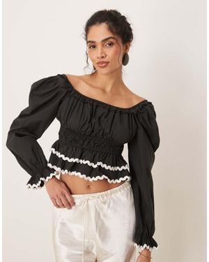 Sister Jane Contrast Ruffle Crop Top - Black