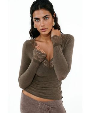 Busem Long-Sleeve Lace V-Neck Top - Brown