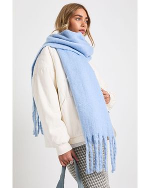 Boohoo Oversized Tassel Fluffy Scarf - Blue
