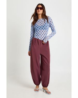 Boohoo Poplin Low Rise Concealed Waistband Balloon Trousers - Red