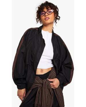 Boohoo Nylon Side Stripe Button Through Jacket - Black