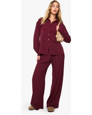 Boohoo Woven Striped Pleated Wide Leg Trousers - Red