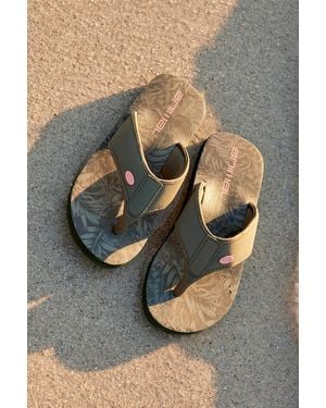 Mountain Warehouse 'Swish' Flip Flops With Soft Padded Upper Straps Slip-On Beach Sandals - Grey