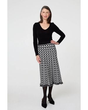 Izabel London Chevron Print Fringed Knit Midi Skirt - Black