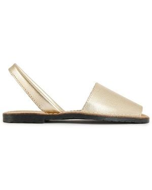Sole Ldn Macaw Nubuck Menorcan Sandals - White